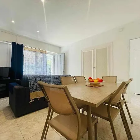Chalet Maria Jardin Privado Aparcamiento 52 Salou