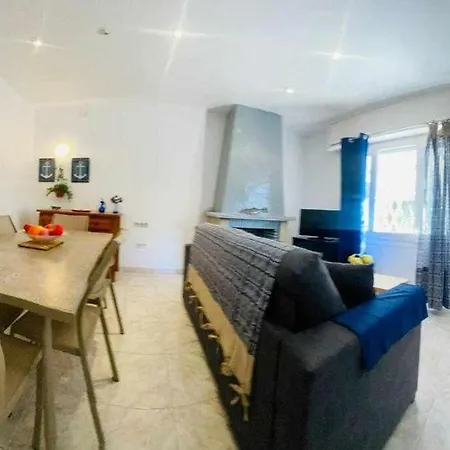 Chalet Chalet Maria Jardin Privado Aparcamiento 52