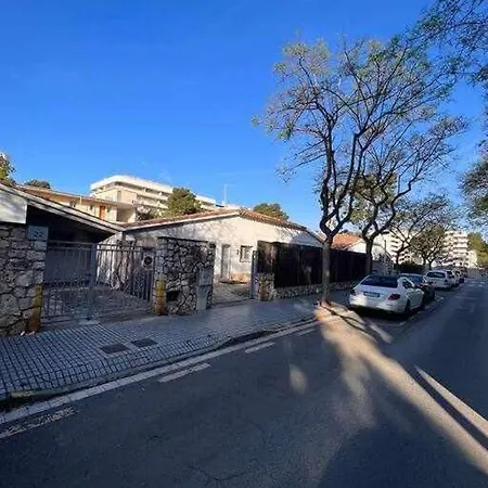Chalet Maria Jardin Privado Aparcamiento 52 * Salou