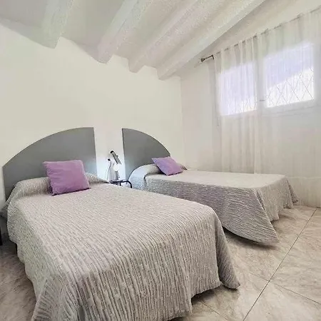 Chalet Chalet Maria Jardin Privado Aparcamiento 52
